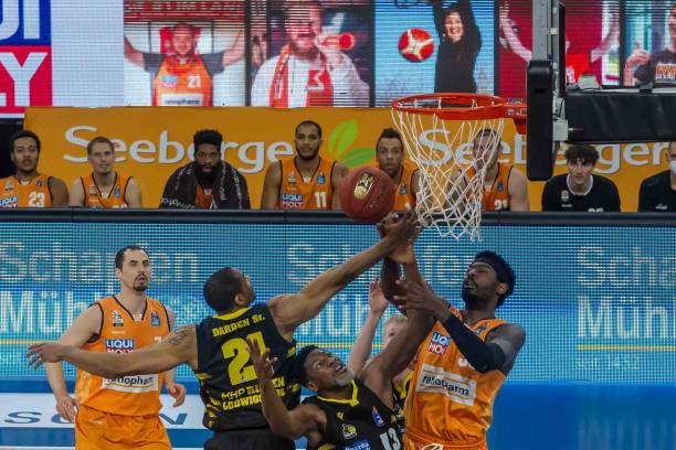 吸引了众多 吸引了众多