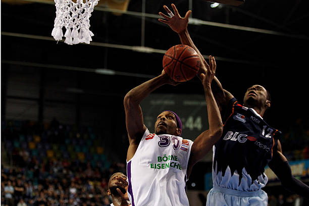 一直面临一 一直面临一